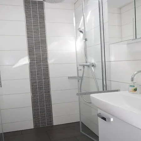 Comfortable For 5 بيت للعطل Sint Maartensvlotbrug