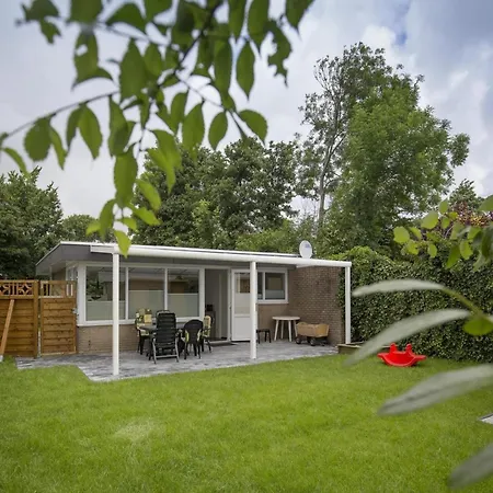 Vakantiehuis Sint Maartenszee Renovated Family Retreat Sint Maartensvlotbrug