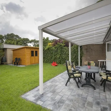 Sint Maartenszee Renovated Family Retreat Vakantiehuis