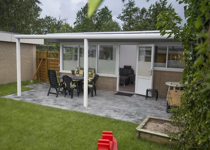 Casa vacanze Sint Maartenszee Renovated Family Retreat Sint Maartensvlotbrug