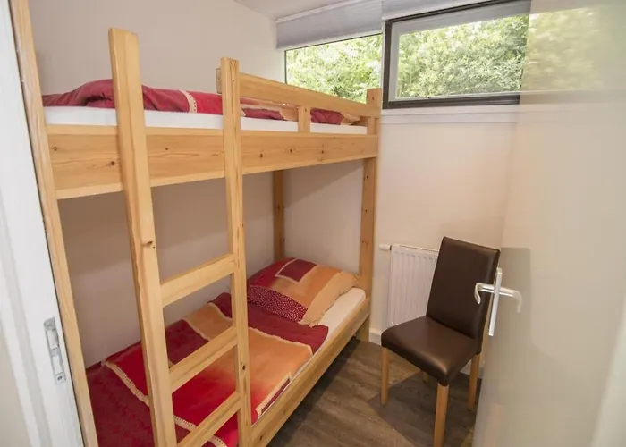 Sint Maartenszee Renovated Family Retreat *