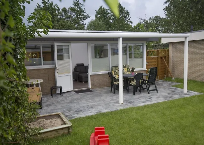 Sint Maartenszee Renovated Family Retreat Casa vacanze Sint Maartensvlotbrug